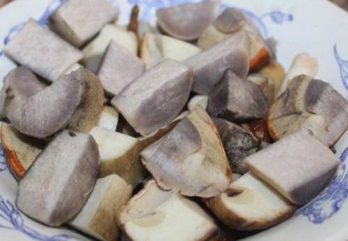 Как добавить вкус и аромат в суп из свежих польских грибов. Грибной суп из свежих лесных грибов