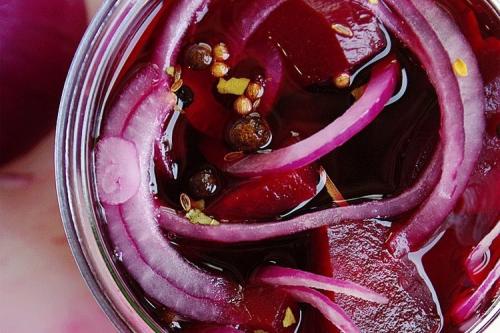 Маринованная свекла на зиму для холодного борща. 20 легких рецептов маринованной свеклы