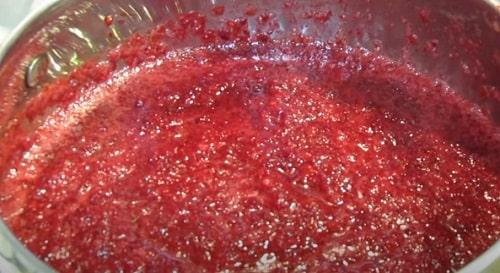 Острый соус из свёклы на зиму. Аджика из свеклы на зиму – лучшие рецепты пальчики оближешь