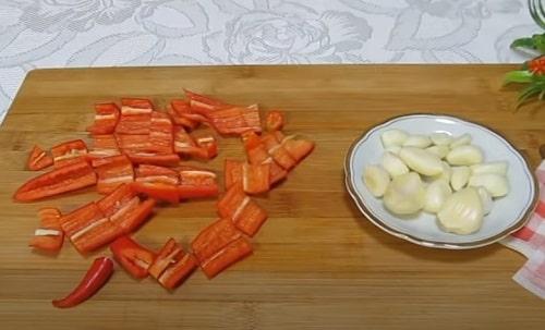 Острый соус из свёклы на зиму. Аджика из свеклы на зиму – лучшие рецепты пальчики оближешь