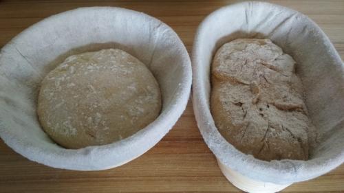 Какие ингредиенты необходимы для приготовления Силезского ржаного хлеба. Силезский ржаной хлеб (темный и светлый)