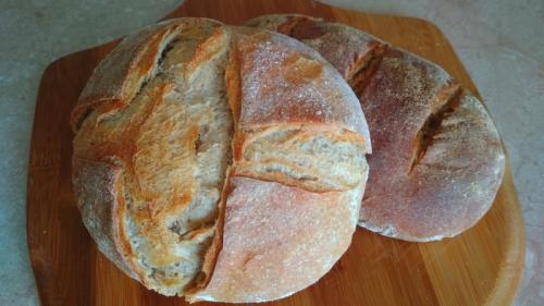 Какие ингредиенты необходимы для приготовления Силезского ржаного хлеба. Силезский ржаной хлеб (темный и светлый)