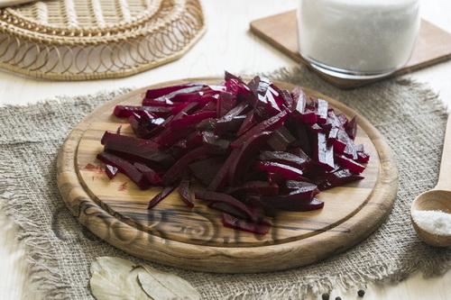 Свекла острая на Зиму. Маринованная свекла с уксусом – очень вкусный рецепт в домашних условиях 15 Свекла острая на Зиму. Маринованная свекла с уксусом – очень вкусный рецепт в домашних условиях 15