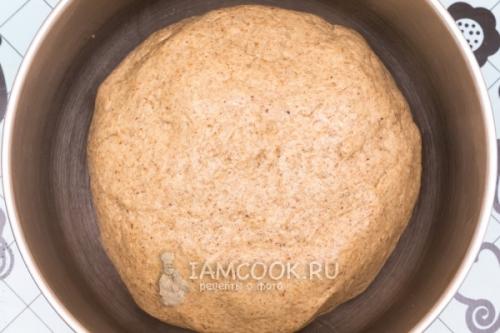 Аутентичный рецепт бородинского хлеба на закваске с солодом: традиции и вкус 15