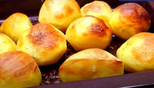 Тaйна вкусного картофеля по-деревенски.. Картошка по-деревенски в духовке, без кожуры с хрустящей корочкой