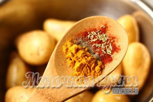 Картошка с кожурой в духовке. 