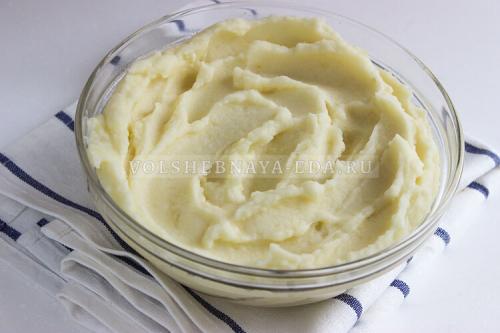 Сытные картофельные оладьи из пюре. Оладьи из картофельного пюре с зеленым луком