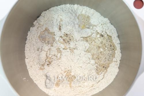 Хлеб пшенично-ржаной на закваске с солодом: полезные свойства и простой рецепт 03