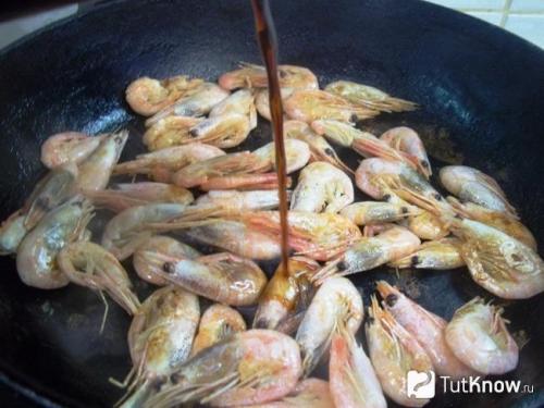 Креветки под сливочным соусом. Жареные креветки в сливочном соусе и чесноком 07 Креветки под сливочным соусом. Жареные креветки в сливочном соусе и чесноком 07