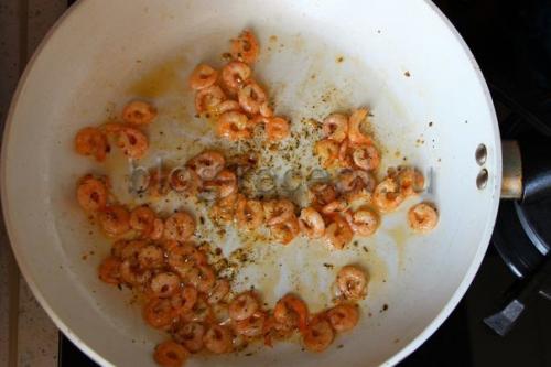 Креветки в сливочно-чесночном соусе со спагетти. Паста с креветками в чесночно-сливочном соусе: гастрономическое удовольствие! (видео-рецепт)