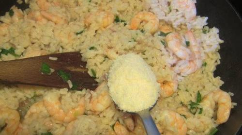 Ризотто с морским коктейлем. Итальянское ризотто с креветками в домашних условиях