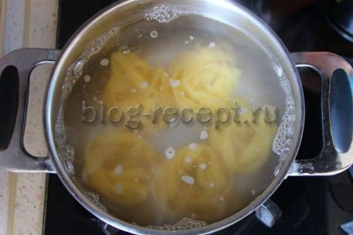 Креветки в сливочно-чесночном соусе со спагетти. Паста с креветками в чесночно-сливочном соусе: гастрономическое удовольствие! (видео-рецепт)