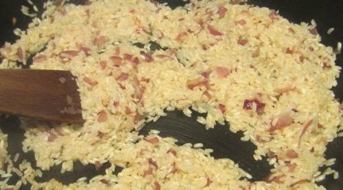 Ризотто с морским коктейлем. Итальянское ризотто с креветками в домашних условиях