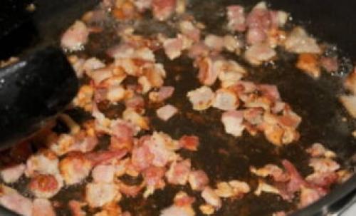 Паста с курицей в сливочном соусе. Паста Карбонара с курицей в сливочном соусе