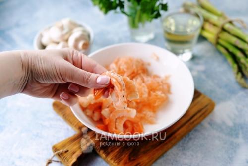 Ризотто с креветками и белыми грибами в сливочном соусе. Ризотто со спаржей, грибами и креветками 02 Ризотто с креветками и белыми грибами в сливочном соусе. Ризотто со спаржей, грибами и креветками 02