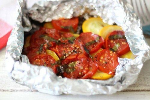 Овощи в рукаве со сметаной. Запеченные овощи в духовке: 20 очень вкусных рецептов