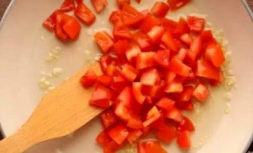 Ризони с креветками в сливочном соусе. Паста Ризони с креветками и фетой