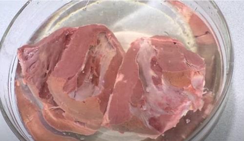 Салат из сердца с яйцами. Салаты из говяжьего сердца — вкуснейшие рецепты для будней и праздников