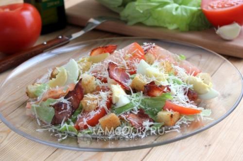 Рецепт цезаря с курицей и грибами: простой и вкусный салат 15 Рецепт цезаря с курицей и грибами: простой и вкусный салат 15