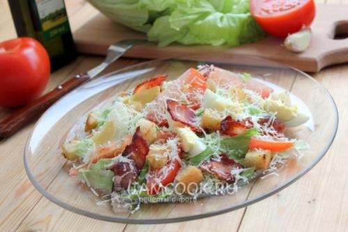 Рецепт цезаря с курицей и грибами: простой и вкусный салат 16 Рецепт цезаря с курицей и грибами: простой и вкусный салат 16