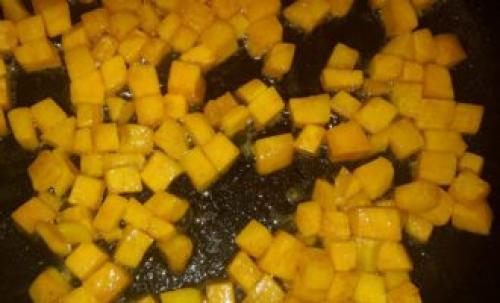 Тыква фаршированная гречкой и грибами. Гречневая каша с грибами и тыквой в духовке