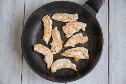 Рецепт салата цезарь с курицей и грибами. Салат Цезарь: 20 отличных рецептов и способов приготовления