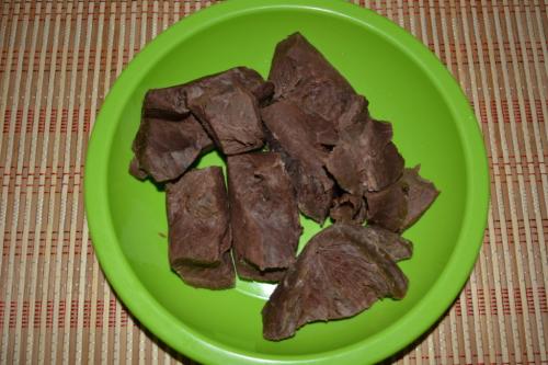 Салат из говяжьего сердца с яйцом. Рецепт 2: салат из говяжьего сердца (пошагово)