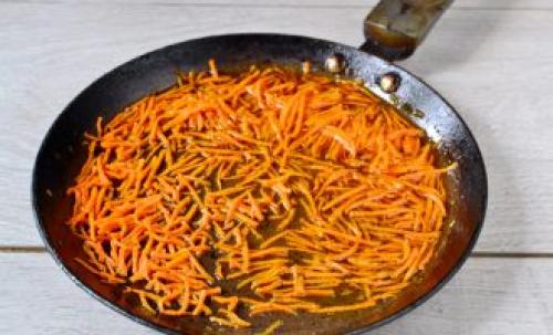 Салат из свиного сердца с маринованным луком. Салат из свиного сердца