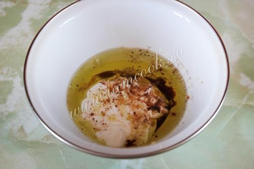 Простой и вкусный салат Цезарь с курицей, сыром и сухариками: пошаговый рецепт 01 Простой и вкусный салат Цезарь с курицей, сыром и сухариками: пошаговый рецепт 01