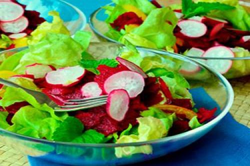 Как сделать салат более питательным и полезным. Как приготовить вкусный, полезный и питательный салат?