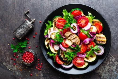 Легкий и Вкусный Салат с Курицей и Шампиньонами: Простой Рецепт 23 Легкий и Вкусный Салат с Курицей и Шампиньонами: Простой Рецепт 23