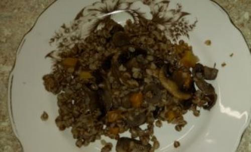 Гречка с тыквой и грибами. Гречневая каша с грибами и тыквой в духовке