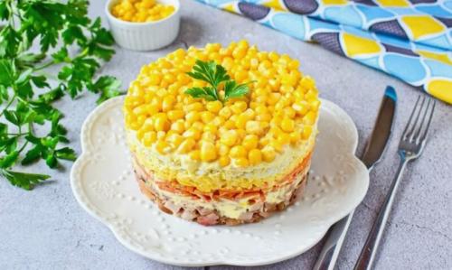 Как хранить приготовленный салат с копченой курицей и сыром. Салаты с копченой курицей — 7 вкусных и простых рецептов