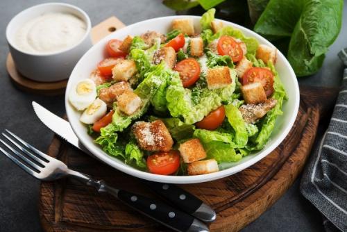 Оригинальные салаты из курицы. 20 салатов с куриной грудкой, которые оценит любая хозяйка