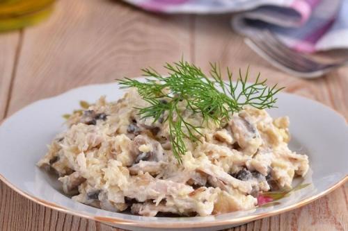 Оригинальные салаты из курицы. 20 салатов с куриной грудкой, которые оценит любая хозяйка