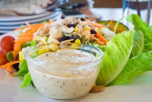 Как сделать салат более вкусным и ароматным. 20 заправок, которые сделают салат незабываемым