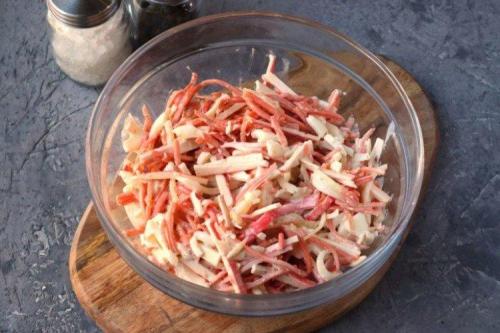 Какие полезные свойства имеет Салат с Копченой Грудкой и Корейской Морковью. Салаты с Корейской морковью: 20 самых вкусных рецептов