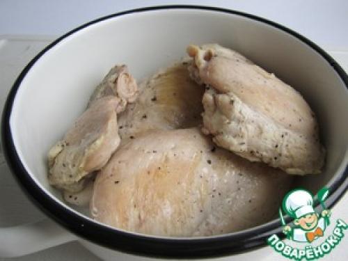 Как правильно приготовить курицу для салата. Куриное мясо для салатов