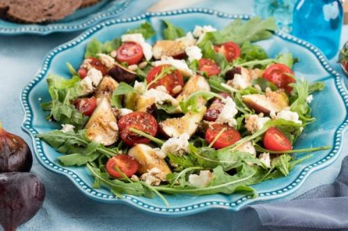 Можно ли приготовить салат с перцем, помидорами, сыром и яйцом без яиц или сыра. 20 оригинальных салатов с помидорами черри