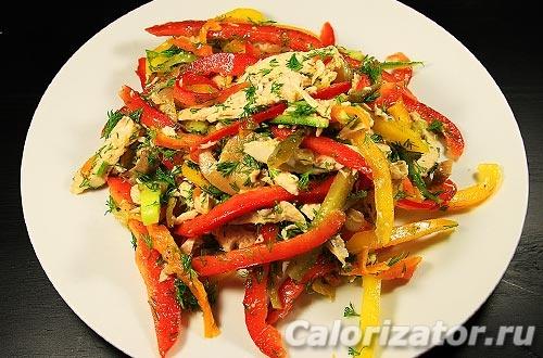 Может ли салат с Курицей и Болгарским перцем быть низкокалорийным. Салат с куриной грудкой и Болгарским перцем