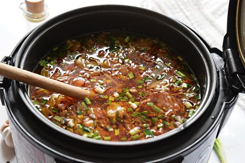 Борщ без мяса в мультиварке. Борщ в мультиварке (без мяса) 10