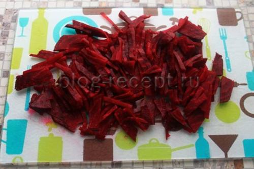 Борщ в мультиварке из говядины. Вкусный борщ можно приготовить и в мультиварке: рецепт с фото