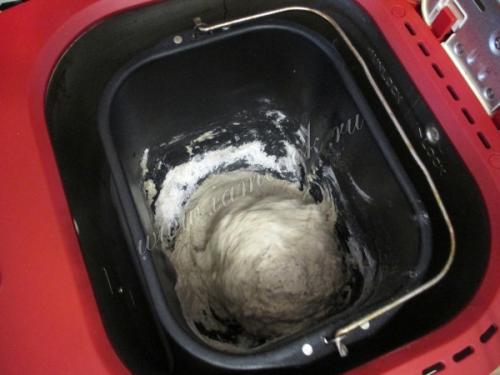 Простой рецепт ржаного хлеба на закваске в хлебопечке 06