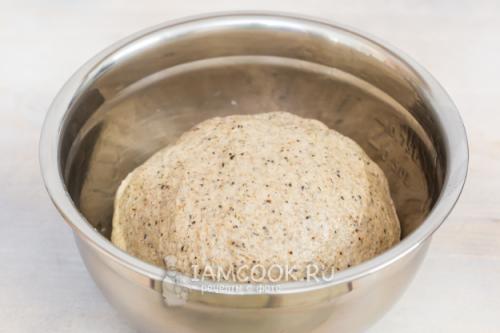 Простой рецепт ржаного хлеба с тмином в духовке: шаг за шагом 16