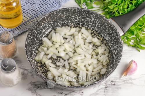 Постный борщ в мультиварке со специями и сельдереем 26