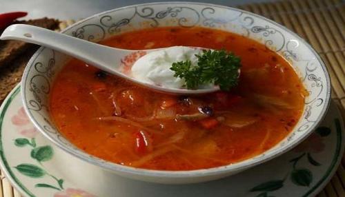 Борщ без томата и свеклы. Как приготовить вкусный борщ с мясом, без свеклы со свежей капустой