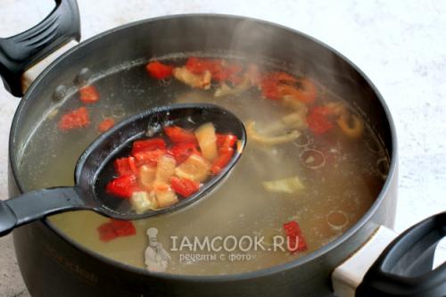 Постный борщ в мультиварке со специями и сельдереем 37