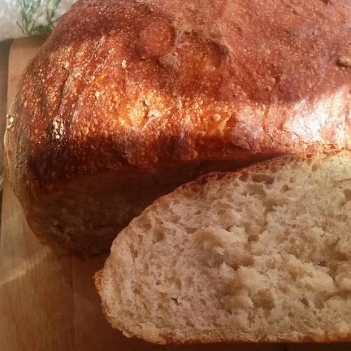Пшеничный хлеб на ржаной закваске