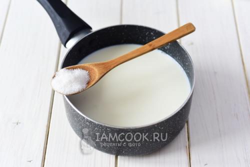 Сладкие рисовые биточки на сковороде 08