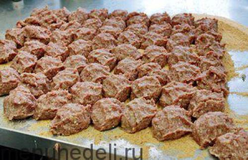 Мясные биточки, как в детском саду. Котлеты, как в детском саду по настоящему рецепту